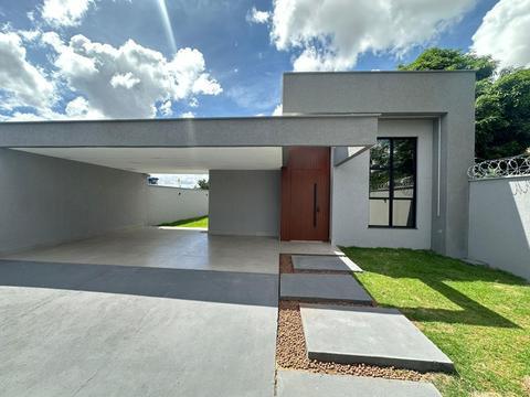 Casa à venda em Aparecida de Goiânia, Jardim Cristalino, com 3 quartos, com 165 m²